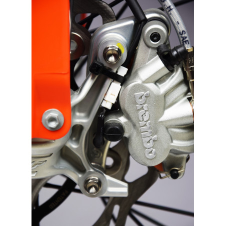 Titan Schrauben Anwendungen Montagebolzensatz fur Vorderen Bremssattel SCAR